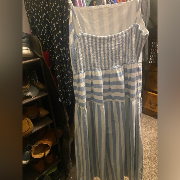 Striped Midi Dress with Pockets - Picture 2 of 4